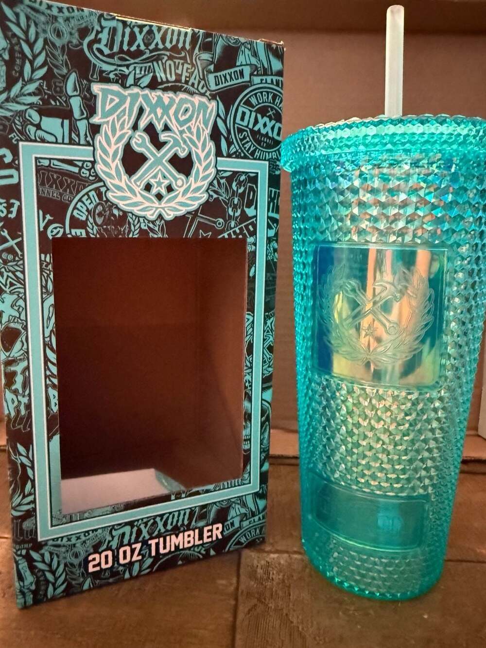 Dixxon Studded Iridescent 20 Ounce Tumbler